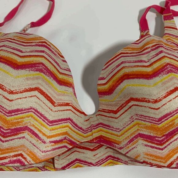 Victoria's Secret Lined Demi Bra 34B - Picture 2 of 5